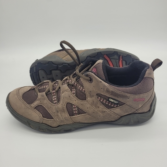 Ecco Womens Receptor Gortex Brown Suede Low Top Hiking Running Shoes 8 - 8.5 - Picture 2 of 14